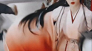 Outshined? LOL! No one can outshine her in the drama. She is the center of attention.