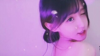 Niềm vui thực sự được nhân ba! Hãy vào và nghe bài hát ⚠️