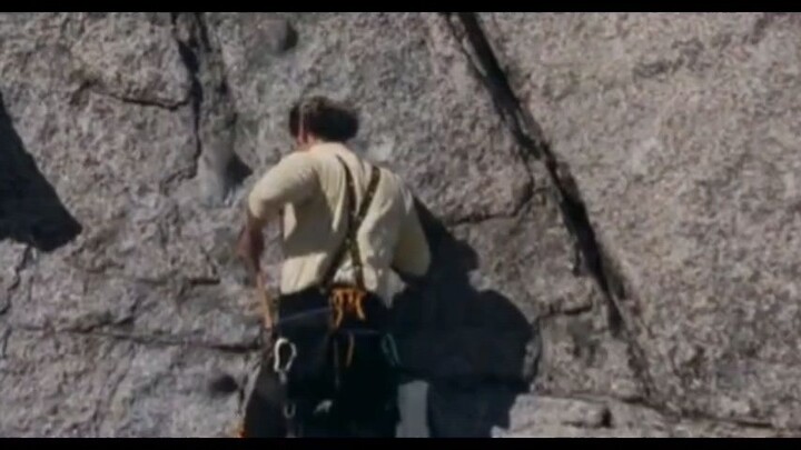 Ace-Ventura_-When-Nature-Calls-(1995)-Hindi-