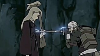 Mifune uses a battery to fight against Deidara, what a physical lightning escape