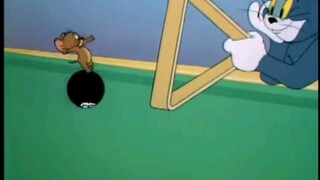 Tom & Jerry - Cue Ball Cat