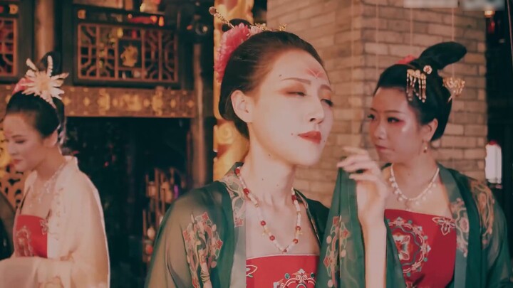 [Chengdu Yangko Troupe] A big bowl of wide noodles from Tangjiabao, Sichuan. Dance plot MV (Celebrat