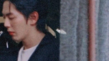 Collapse! When he was young and in love, he mistook someone else. In fact, he had always loved the r