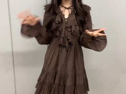 Cô ấy dễ thương quá (Lizelu Jaldak)😭