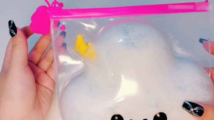 Unboxing! Fluffie de-stressing plush toy cures hair plucking and a cute squeeze doll!