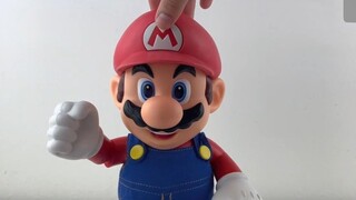 Mario, những đồ chơi này có vui không? Mở hộp gói quà, có đồ chơi gì vui vui lòng để lại ở phần bình