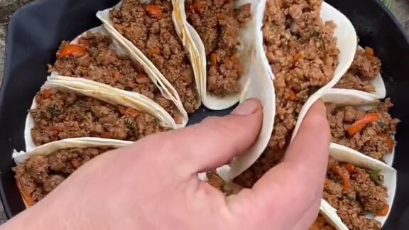 Beef Tacos anyone?! 🤤👇