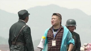 Jika Anda belum menjadi selebriti, janganlah bertingkah seperti bintang saat syuting.