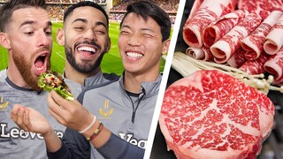 Wolves Players try Korean BBQ for the first time!