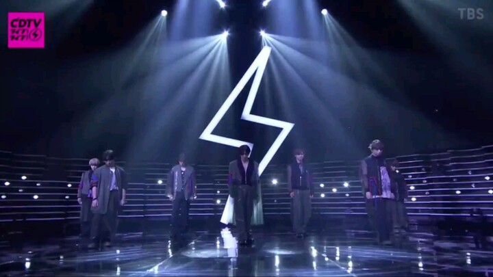 Hey! Say! JUMP - UMP (live)