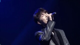 [Xiao Zhan FOCUS] The lead singer opens his mouth and kneels series! The treble is amazing!