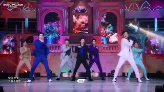 EXO OT7 Love Shot at SMCU Palace