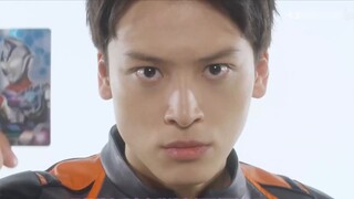 มาซาฮิโระ อิโนะอุเอะ เปลี่ยนชื่อเป็นอุลตร้าแมน จักรพรรดิไรเดอร์ผู้อยู่ยงคงกระพันจะรวมโทคุซัตสึหลักทั
