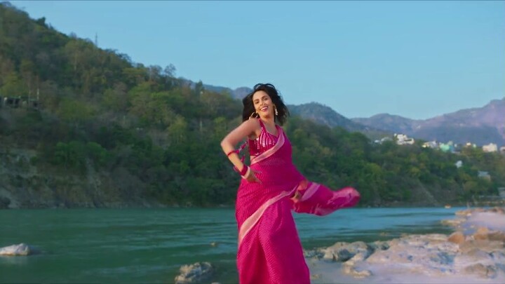 Vicky.Vidya.ka.Woh.Wala.Video.2024.720p.HD.DesifreMovies.MY (1)