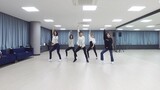 Praktik Tari | Red Velvet - Look