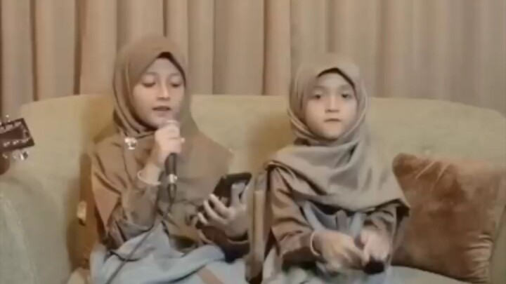 Suara Merdu 2 gadis cilik