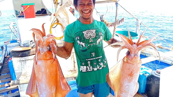 Giant Squid cut on West Philippines Sea Ep-1