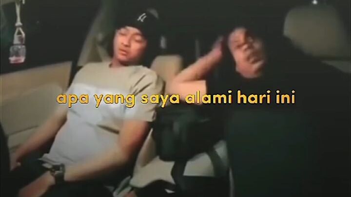 Eh salah lagu😂