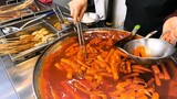 취향 저격! 매운맛 하나로 입소문난, 떡볶이, 불오뎅, 튀김, 김밥  부산 해운대시장 / Spicy Tteokbokki, Oden - Korean Street Food