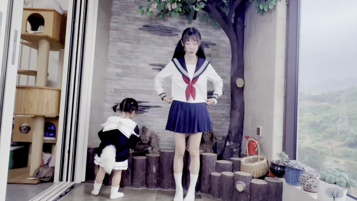 Bây giờ vẫn còn quá muộn để chạy! Cô bé ban công 2 tuổi đã tới đây! ! !
