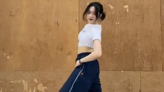 【Sweetie甜甜】It's a tailor-made effort...Lesserafim's new song Eve, Psyche, The Bluebeard's wife dance