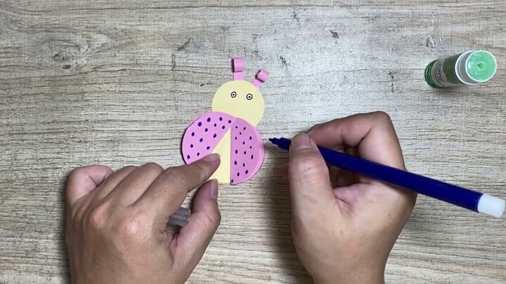 Cách cắt dán con bọ cánh cứng bằng giấy siêu đẹp / Đồ chơi  origami / Mĩ thuật sáng tạo