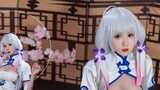 [Azur Lane] Kyouko COS: In Love with Haruhi ver. I am honored to receive costumes from other formations. But... this dress of Donghuang traditional clothing, the chest is a little tight