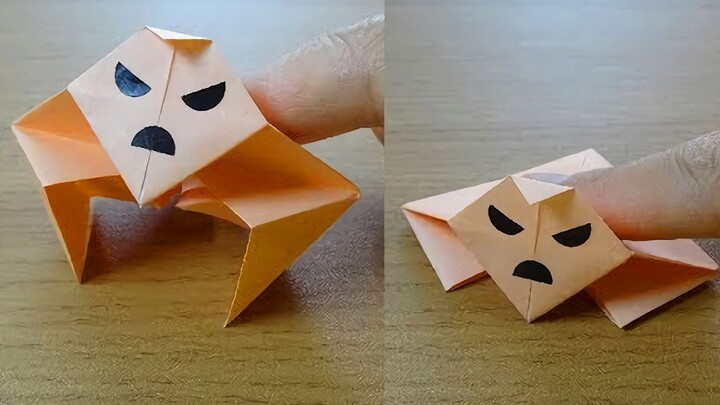 Một món đồ chơi xếp hình origami rất phổ biến gần đây, bạn có thể chống đẩy chỉ với một cú nhấp chuộ