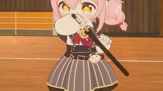 [Eternal Hina Tafi] Xiao Feizhu holds a black flexible stick and plays a fencing game with Hinamichi