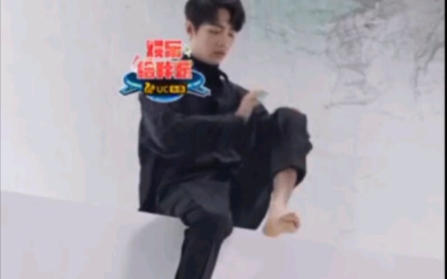 [Xiao Zhan] Highlights from the X-9 period, Zhan Zhan with mysophobia, cute little feet.