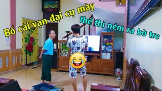 Đập Vỡ Tivi - Xem Thử Phản Ứng Của Ông Bà 😂