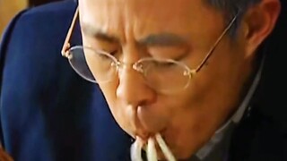 侯勇吃戏：大口吃猪肘，生吃1公斤野牛肉，豆腐当饭吃，我看饿了