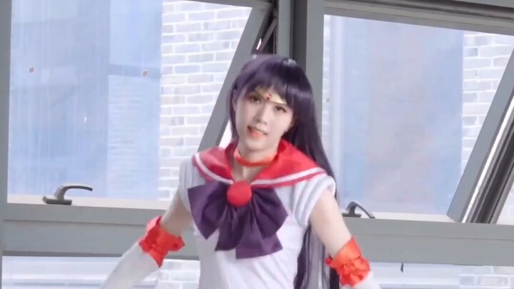 DNA siapa yang bergerak lagi!❤️ Tarian panas Sailor Moon