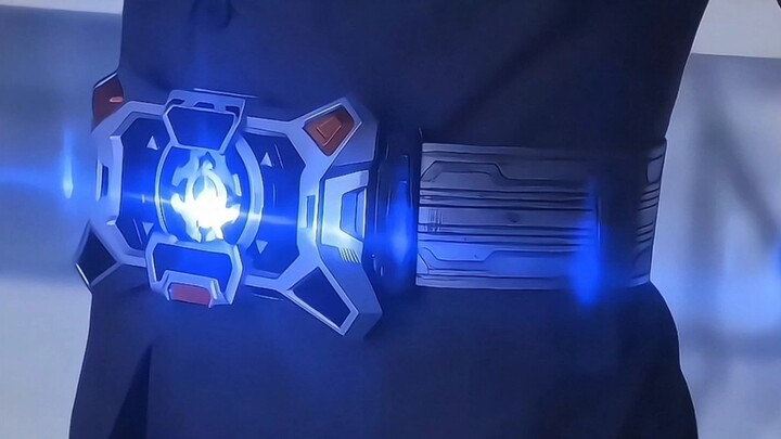 Comparison of Armor Hero with and without special effects