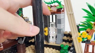 Hãy mua ngay trước khi nó ngừng sản xuất! Một bộ Lego, hai dạng tàu cướp biển? LEGO 21322