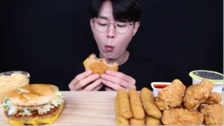 ASMR MUKBANG bánh humbuger phô mai, đùi gà chiên cay #mukbang #asmr