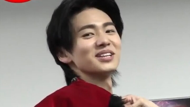 [ทีมเป่าซ่าง VS ทีมฉงหวาง] เปลี่ยนเสื้อผ้า (พิมพ์ซ้ำ)