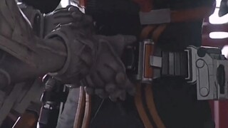 This is the correct way to snatch the belt, Kamen Rider 555