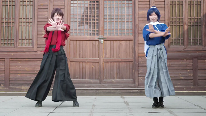 Dance cover - Kami no manimani - by an ancient style house