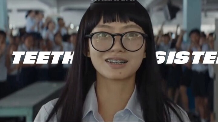 Trần Tư Tư vào vai An Kỳ, một cô gái niềng răng trong thám tử phố Tàu