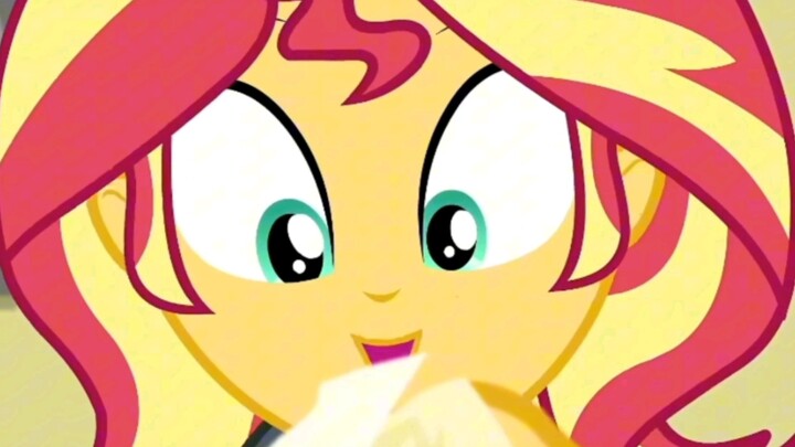 Sunset Shimmer: Who wouldn't want a Memory Stone that could erase their past?