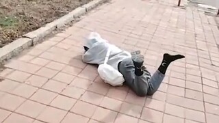 他只是想找个聪明的老婆， 他有错吗