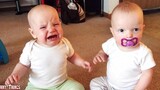 วิดีโอตลกทำให้คุณหัวเราะ - ทารกตลกทำให้คุณหัวเราะ - ฝาแฝดน่ารักเล่นด้วยกัน