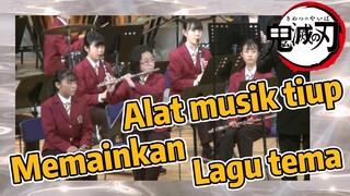 Alat musik tiup Memainkan Lagu tema