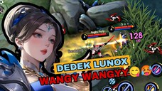 DEDEK LUNOX BERMAIN DI GOLD LANE