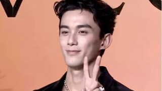 今天的吴磊又把男德守门员做到位了……