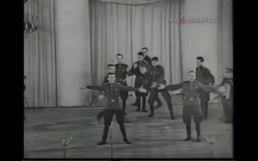 Tarian Cossack tentara Soviet selalu yang terbaik