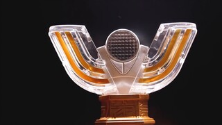 Evaluation of the Bandai Shining Tiga Special Edition Set of Divine Light Stick with full special ef