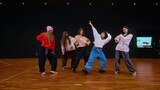 New Jeans "OMG" Dance Practice