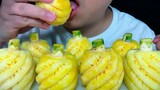 Eat mini Thai pineapples and listen to a different chewing!